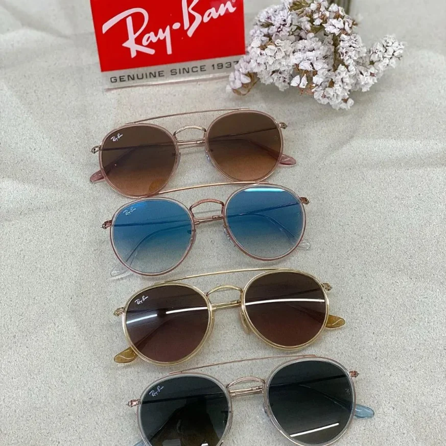 Coleção de óculos rayban com modelos translúcidos